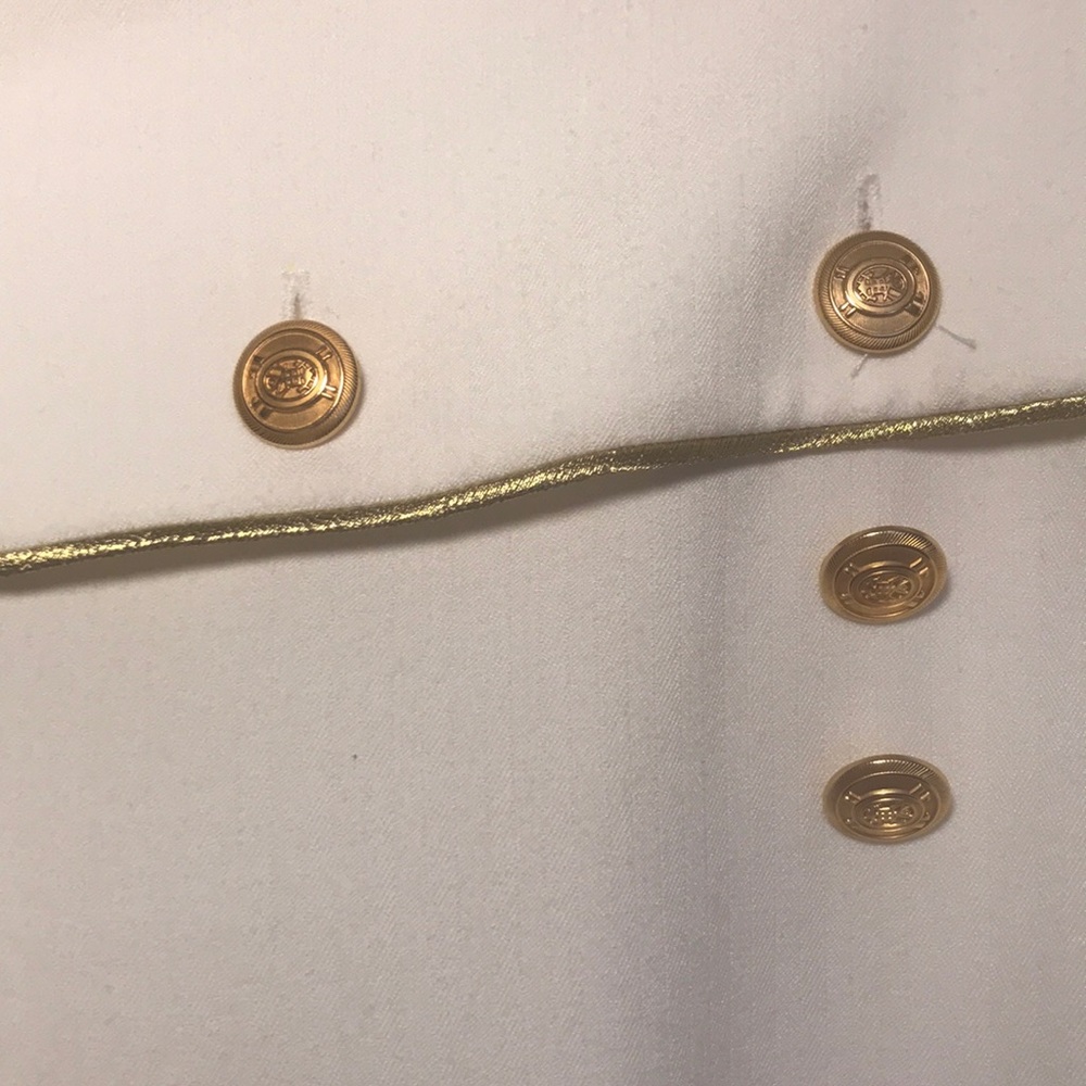 Cache Pants With Golden buttons - Picture 3 of 5